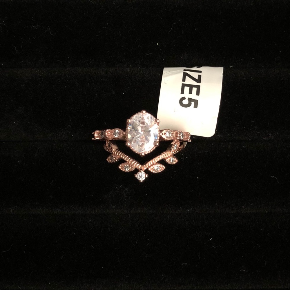 NWT Engagement Ring Set